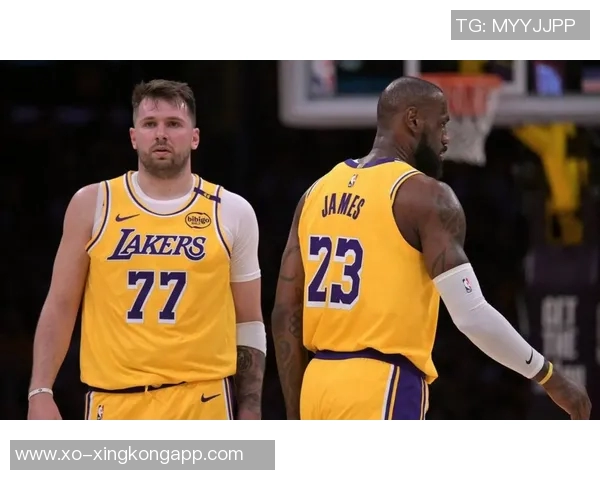 湖人本赛季前33场比赛表现出色22胜11负并列自夺冠以来最佳战绩