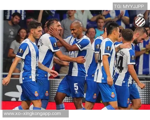 菜鸟理查德表现出色贝利哈珀联手助力球队取得胜利